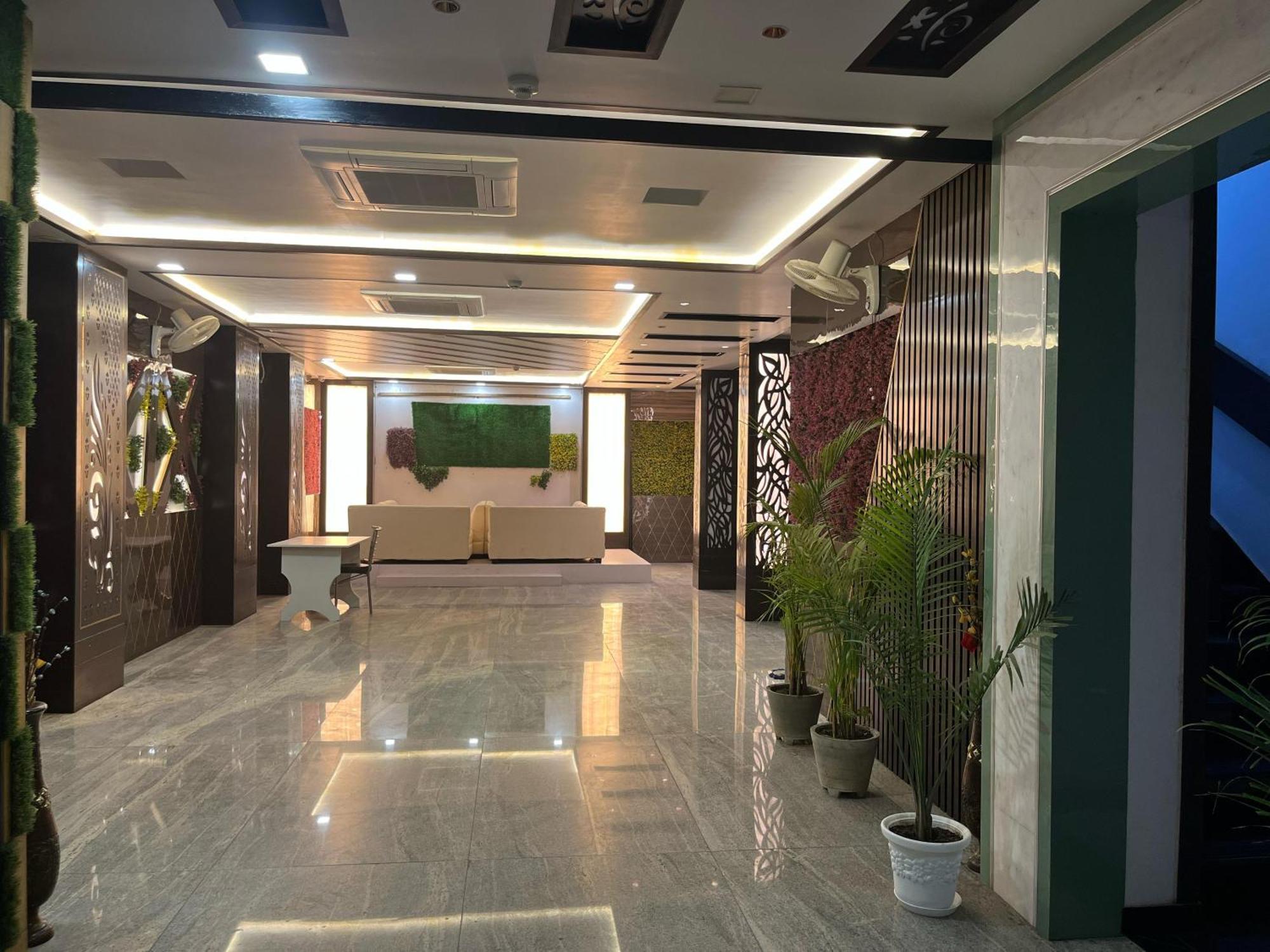 Hotel Mayur Palace Agra  Eksteriør bilde